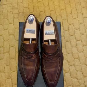 Bontoni capitono size 12. Only worn a few times.